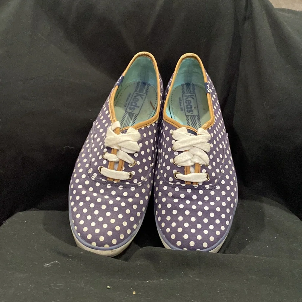 Keds! - Picture 2 of 7